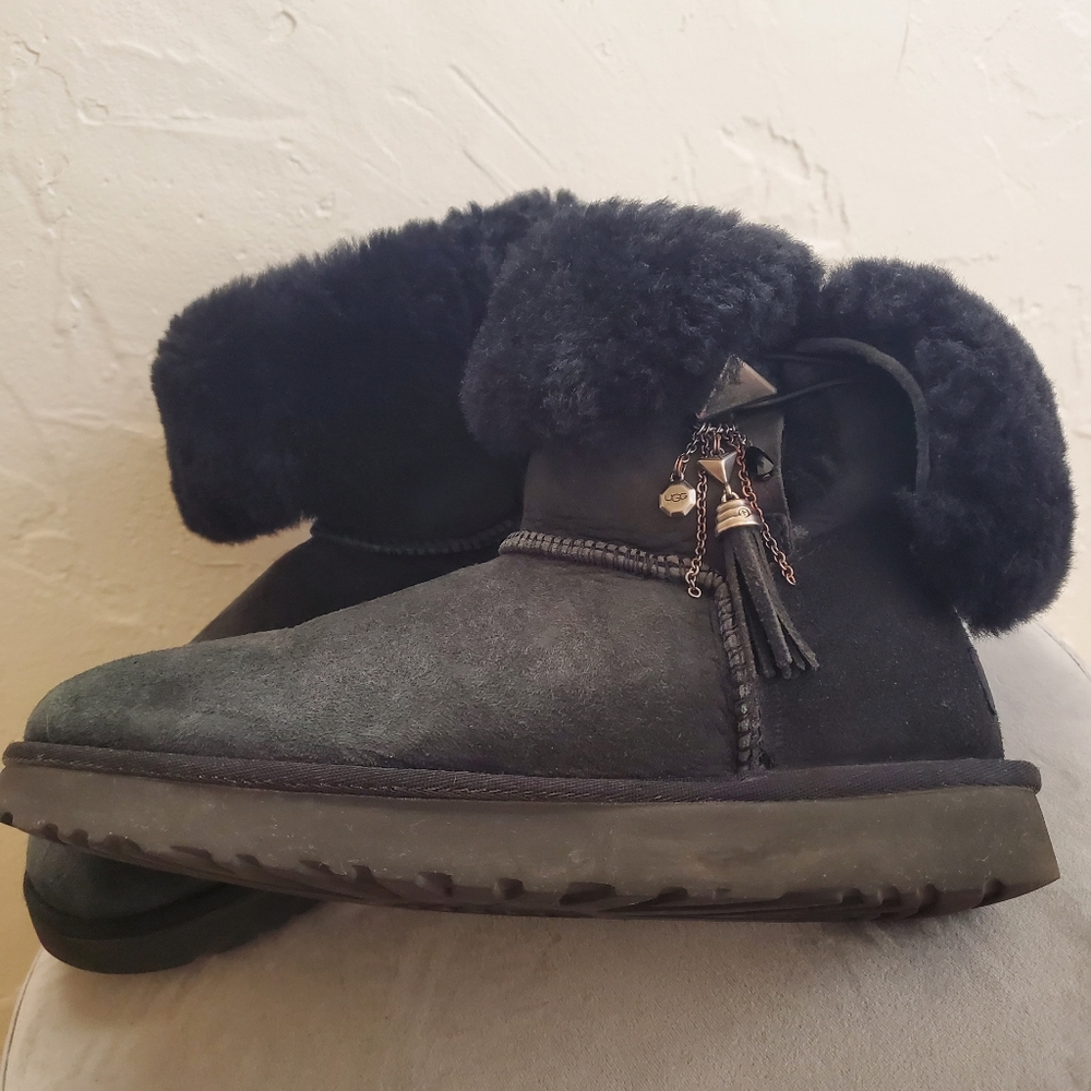 Black Swarovski Crystal Uggs